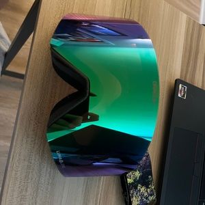 Brand new Dragon RVX Mag OTG goggles with an extra pair of lens.